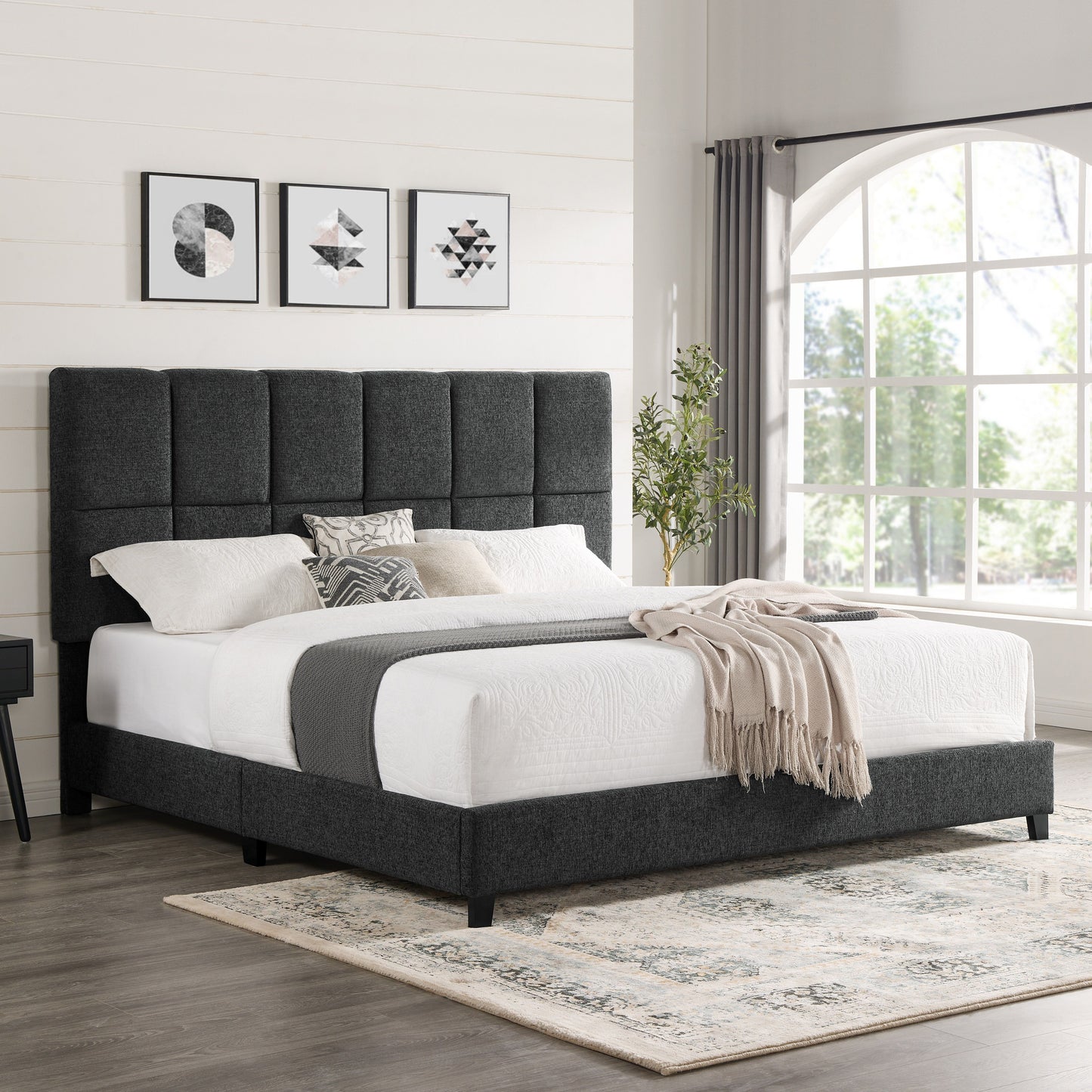 Squares Upholstered Platform Bed