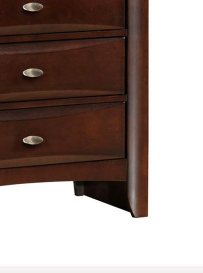 Ireland - Elegant Design Chest