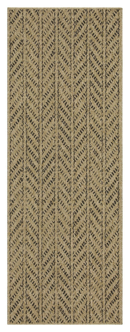 Earth - 7'10" X 10'3" Indoor / Outdoor Area Rug - Black / Natural