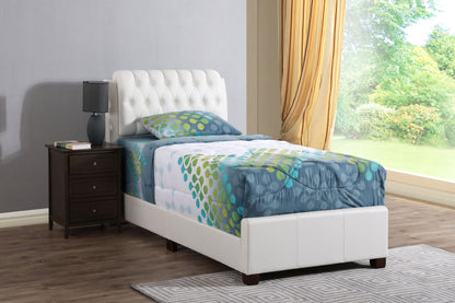 Marilla - Upholstered Bed